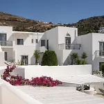 Mr And Mrs White Tinos Hotel