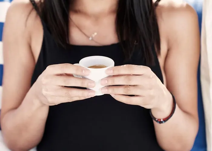 Mr & Mrs White Tinos Agios Ioannis (Tinos)