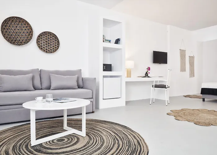 Mr & Mrs White Tinos Hotel