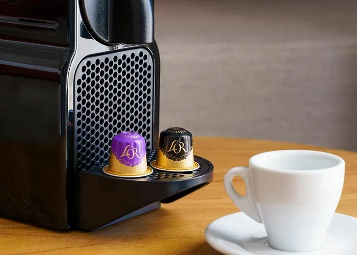 Mr & Mrs White Tinos Hotel