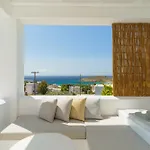 Mr And Mrs White Tinos Otel