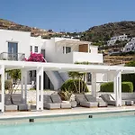 Mr And Mrs White Tinos 4*