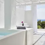 Mr And Mrs White Tinos Agios Ioannis (Tinos)