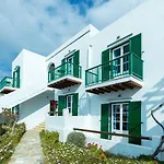 Mr And Mrs White Tinos Hotell