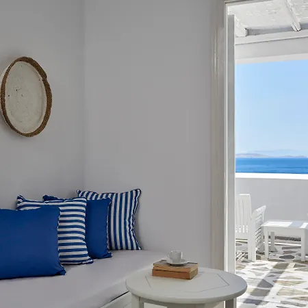 Mr. And Mrs. White Tinos Hotel 4*
