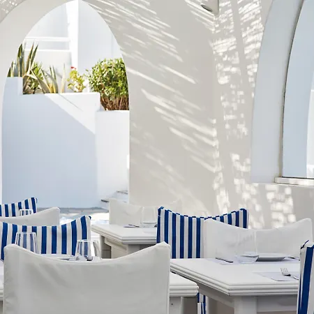 Mr. And Mrs. White Tinos Agios Ioannis (Tinos)