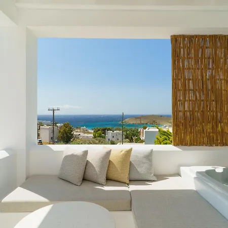 Mr. And Mrs. White Tinos Hotel