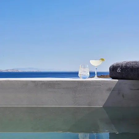 فندق Mr. And Mrs. White Tinos