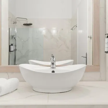 فندق Mr And Mrs White Tinos اجيوس ايوانيس