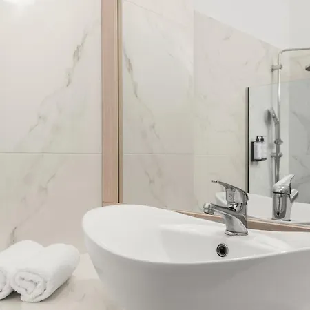 Mr And Mrs White Tinos 4* اجيوس ايوانيس