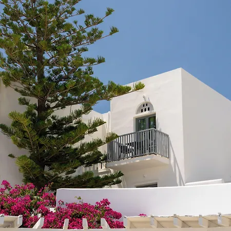 Mr And Mrs White Tinos