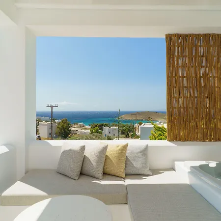Mr And Mrs White Tinos 4*