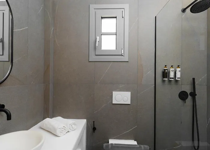 Mr & Mrs White Tinos Otel 4*